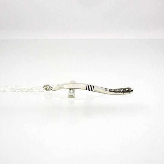 クロスペンダント By Norbert Peshlakai - インディアンジュエリー専門