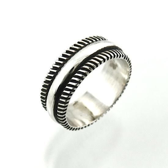 パットベドニー チゼル リング 15号 ナバホ 希少 美品 パットベドニー チゼル リング 15号 ナバホ 希少 美品 - メルカリ