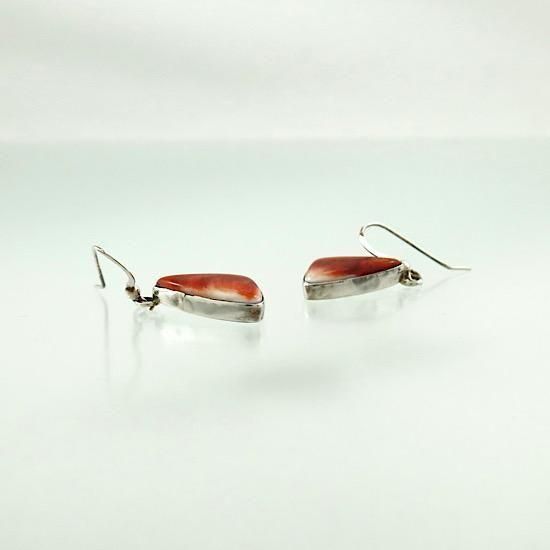 オレンジスパイニーピアス By RP - インディアンジュエリー専門店 Sandia