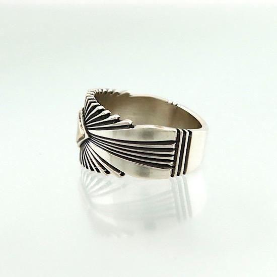 14K GOLD サンバーストリング 13mm By Pat Bedonie - インディアン