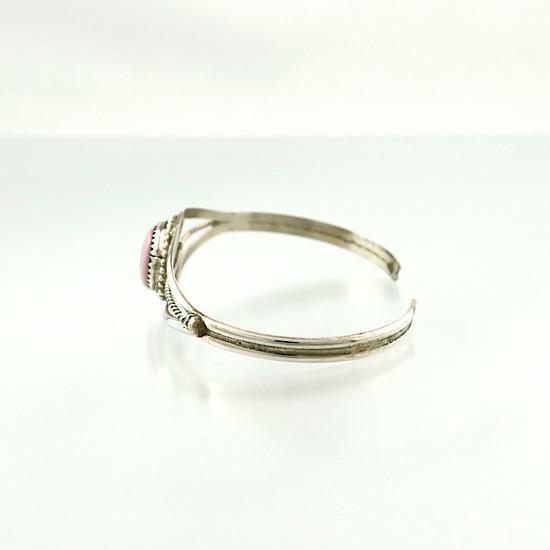 【専用】インディアンジュエリー/ピンクシェルバングル 130mm】ピンクコンクシェルバングル - インディアンジュエリー