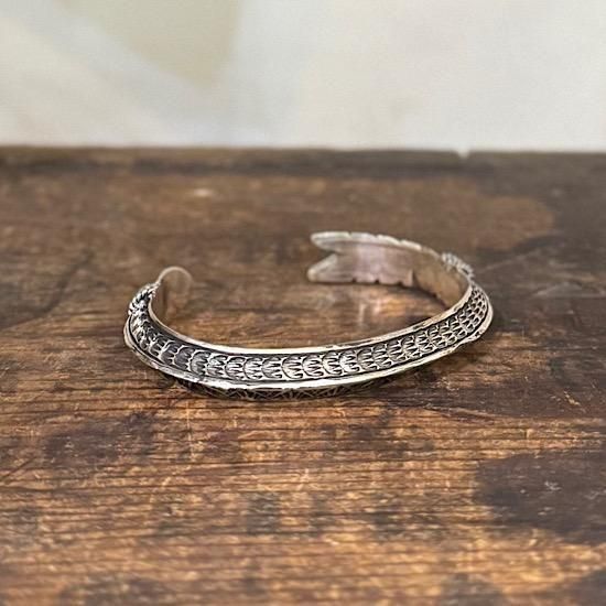 150mm】トライアングルアローバングル By Delayne Reeves