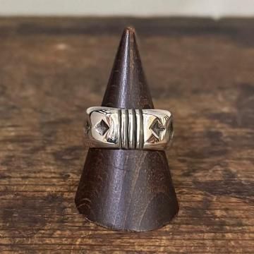 ▷ シッピークレイジーホース - インディアンジュエリー専門店 Sandia