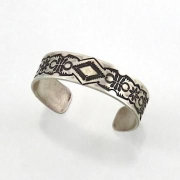 <img class='new_mark_img1' src='https://img.shop-pro.jp/img/new/icons14.gif' style='border:none;display:inline;margin:0px;padding:0px;width:auto;' />143mmۥץХ󥰥 By Edison Sandy Smith ESS