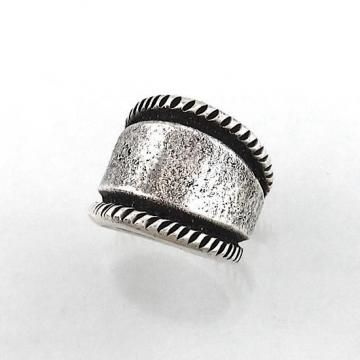 130mm】トライアングルワイヤージグザグバングル By Ray Adakai