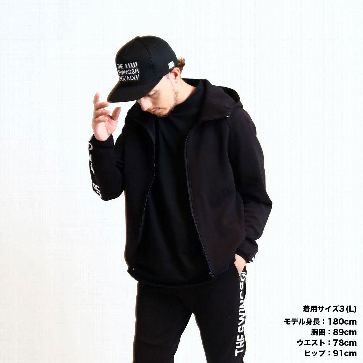 TECH PUNCH PARKER, BLACK - THE SWINGGGR ONLINE STORE