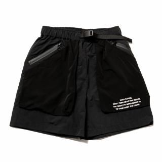 <img class='new_mark_img1' src='https://img.shop-pro.jp/img/new/icons13.gif' style='border:none;display:inline;margin:0px;padding:0px;width:auto;' />MULTI FUNCTIONAL SHORTS, BLACK