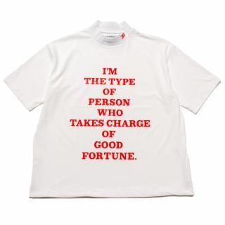 <img class='new_mark_img1' src='https://img.shop-pro.jp/img/new/icons13.gif' style='border:none;display:inline;margin:0px;padding:0px;width:auto;' />FOUTUNE MOCK NECK TEE, WHITE