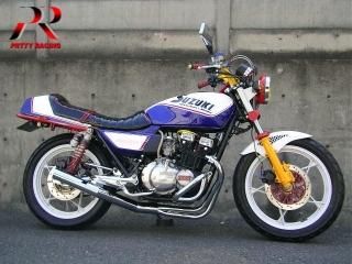 SUZUKI - PRETTY RACING