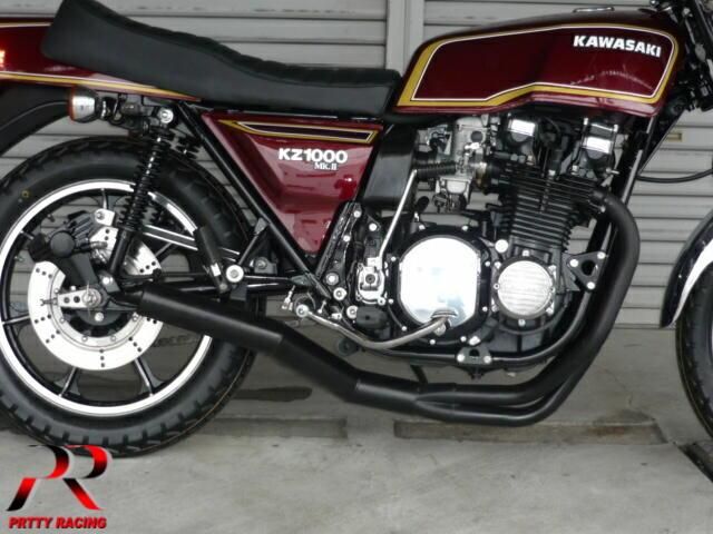 絶対一番安い PRETTYRACING ブラック ショート管 MK2 Z1000 SPIDER 小物
