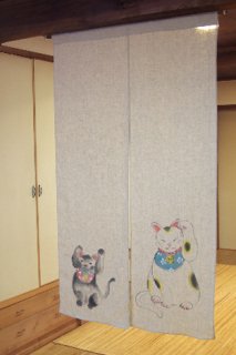 手描き麻「招き猫と黒猫」縦150cm×横90cm