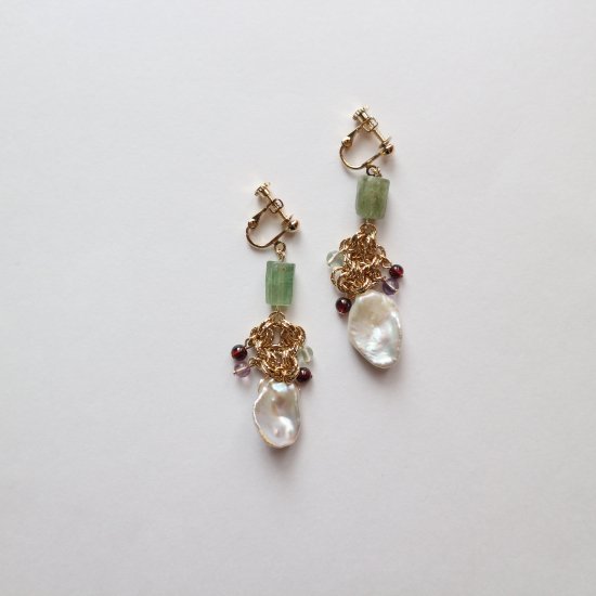 Freshwater pearl & Stone earring(pierce)