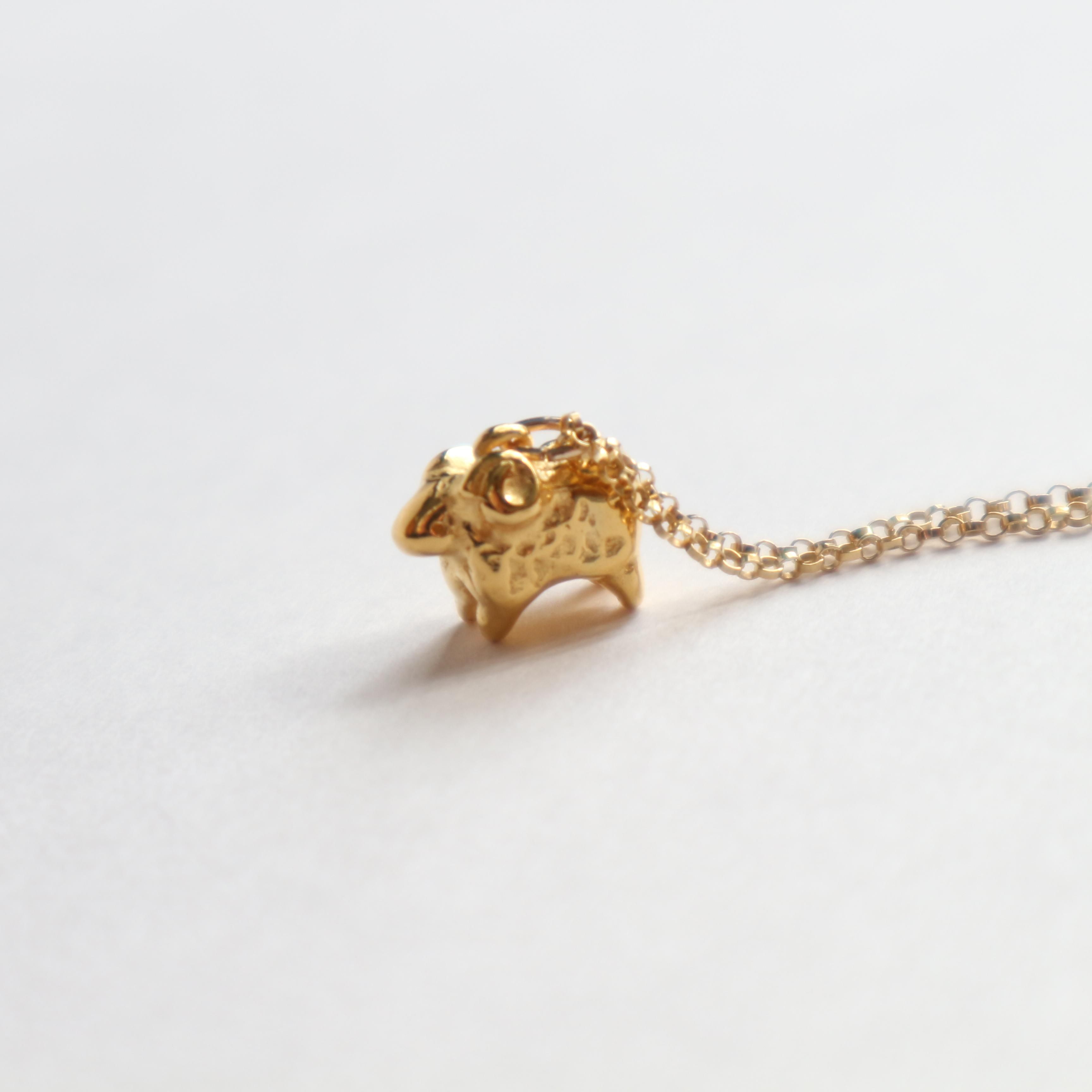 Little sheep necklace