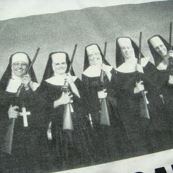 RAGE AGAINST THE MACHINE Nuns And Guns White, Tシャツ