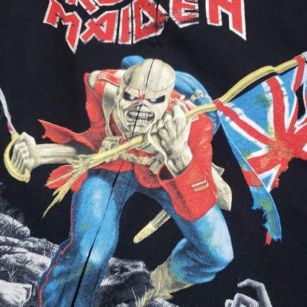 即納】IRON MAIDEN Scuffed Trooper, Zip-Upパーカー - メタルT