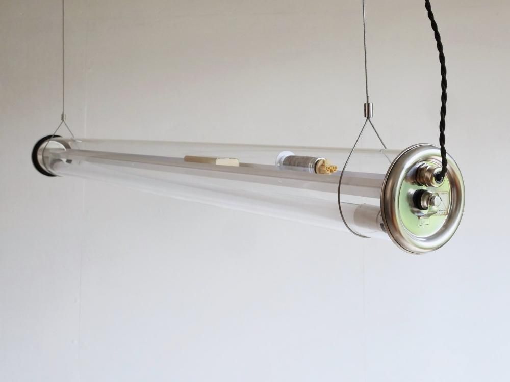 France Sammode tube lamp スリム１灯タイプ<img class='new_mark_img2' src='https://img.shop-pro.jp/img/new/icons5.gif' style='border:none;display:inline;margin:0px;padding:0px;width:auto;' />