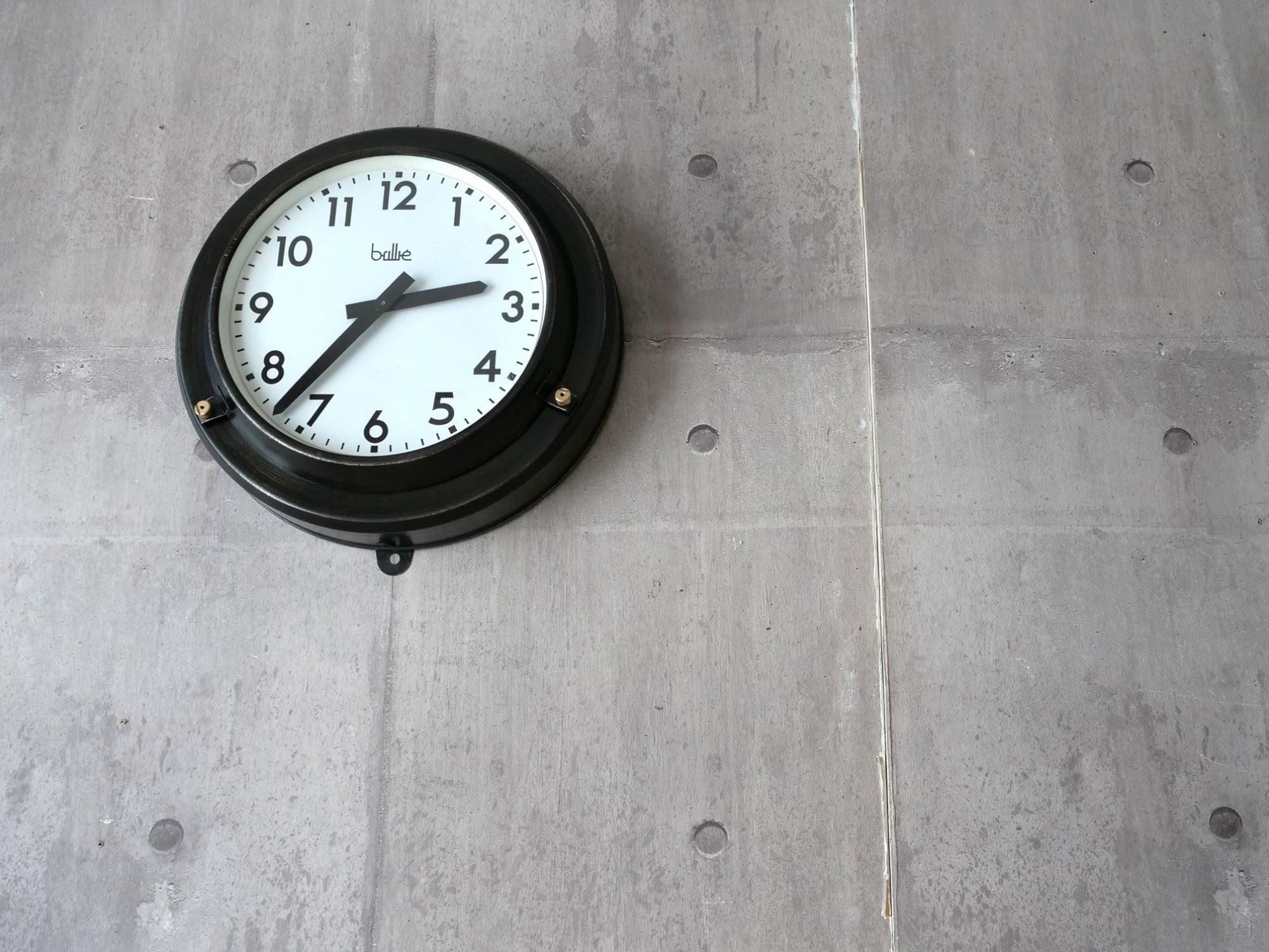 1930's ☆BRILLIE☆ French Octagon Wall Clock 【Mint