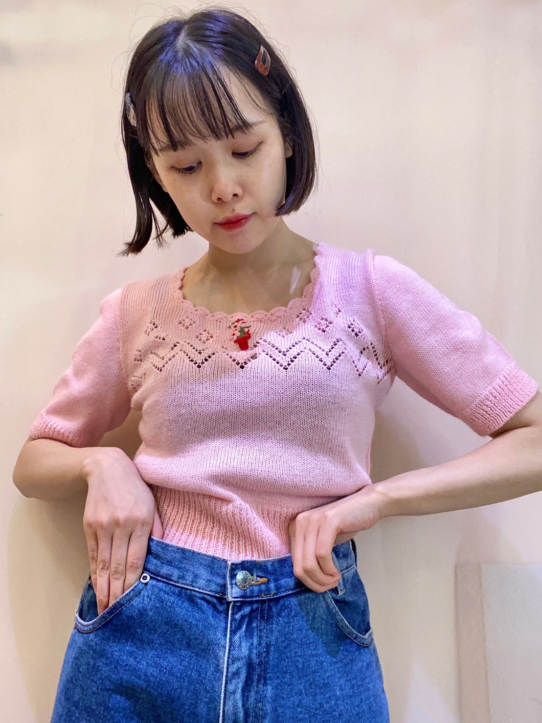 pink short sleeve knit top
