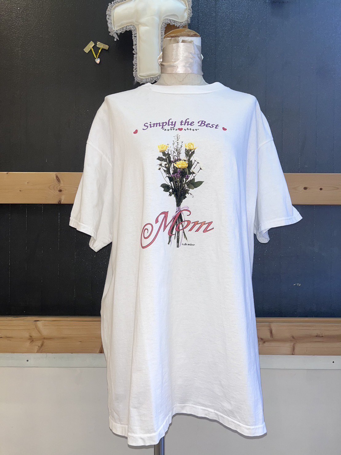 'simply the best mom' tee