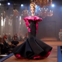 <img class='new_mark_img1' src='https://img.shop-pro.jp/img/new/icons55.gif' style='border:none;display:inline;margin:0px;padding:0px;width:auto;' />Barbie Fashion Model Collection Doll #2