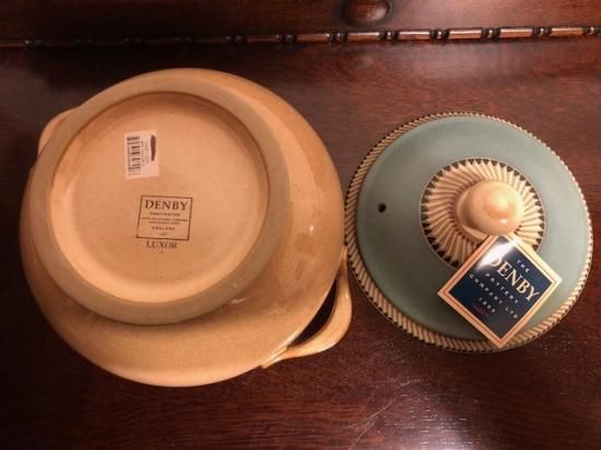 Denby（イギリス）　流通価格¥3,850円/枚 蓋付きのDENBY（デンビー）ポット イギリスアンティーク陶器雑貨