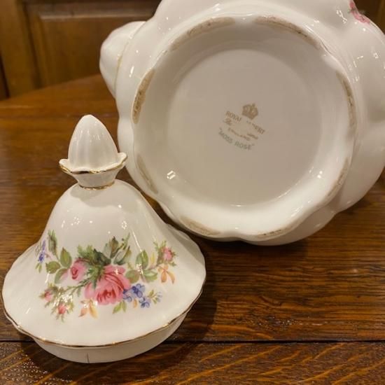   MOSS ROSE ロイヤルアルバート５枚ヒット５名様 ROYAL ALBERT ロイヤルアルバート MOSS ROSE モスローズ カップ