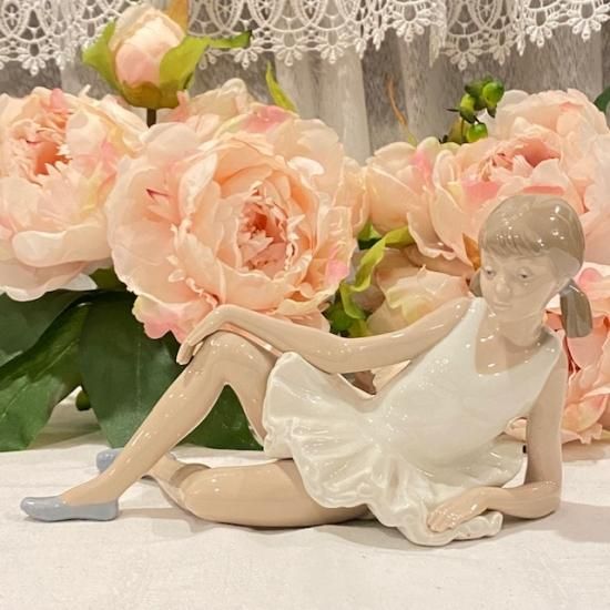 リトルバレリーナ <出番前> - Lladro-Japan