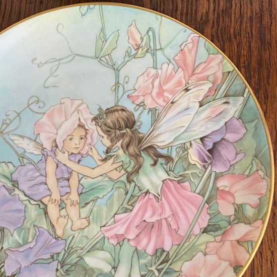 ドイツ　Villeroy＆Boch(ビレロイ＆ボッホ)　The Sweet Pea Fairy(スイートピーの妖精)　by Cicely Mary  Barker(イギリスの挿絵画家で児童文学者） - featherfewhouse　フェザーフューハウス