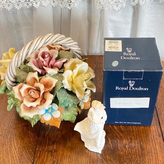 イギリス ROYAL DOULTON(ロイヤルドルトン) 「LOVING YOU