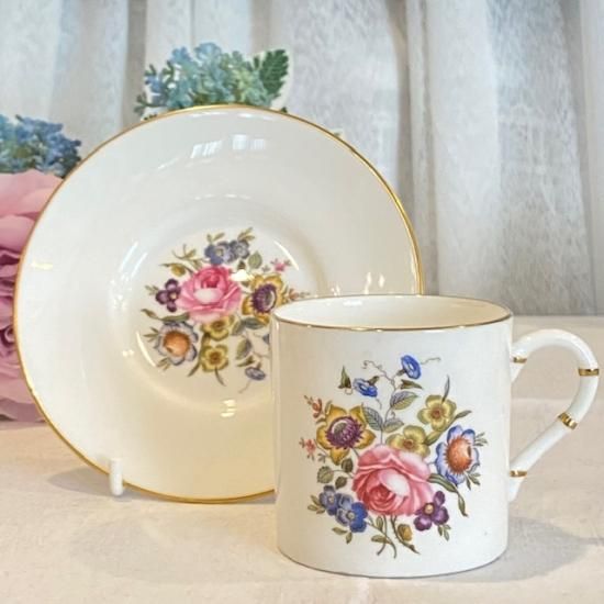 イギリス ROYAL WORCESTER(ロイヤルウースター) コーヒーカップ イギリス ROYAL WORCESTER(ロイヤルウースター) コーヒーカップ