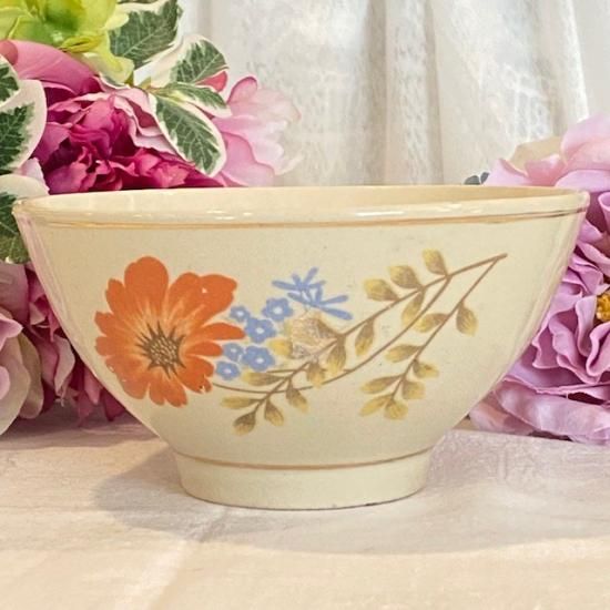 フランス カフェオレボウル オレンジ花・ブルー小花 金彩 (A フランス カフェオレボウル オレンジ花・ブルー小花 金彩 (A
