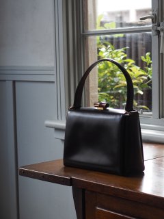 ◇GUCCI.turnrock handbag.black
