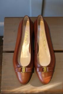 S.Ferragamo.BABY.brown.5