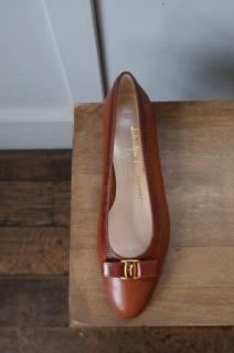 S.Ferragamo.BABY.brown.5 1/2