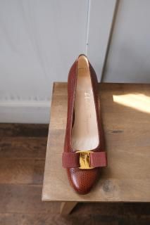 S.Ferragamo.VARA.tan.croc 5 1/2