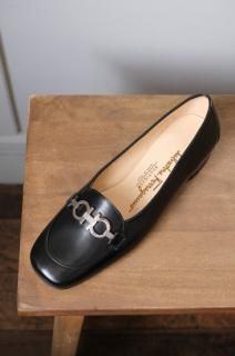 S.Ferragamo.SCHOOL.black.5 1/2D