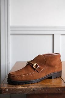 GUCCI.1040088.brown suede 36