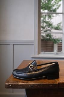 GUCCI.1000255.blackgold 36 1/2c