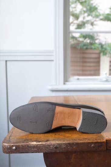 GUCCI ダークブラウン ローファー GUCCI ホースビットローファー | ダークブラウン - lamadri vintage