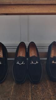 GUCCI.1016105.blacksilver suede 36