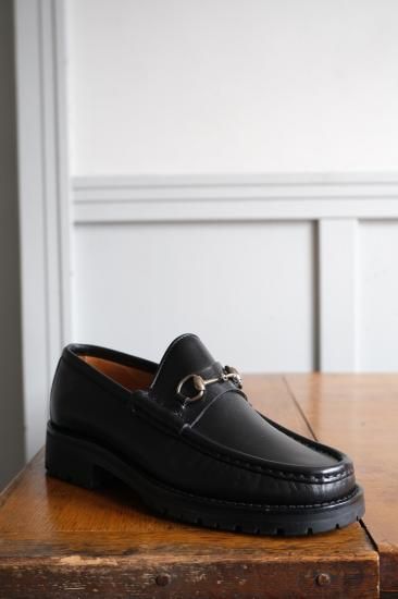 GUCCIホースビットラグソール|ブラック×ゴールド - lamadri vintage