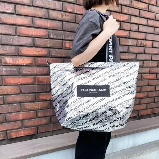 YOKO FUCHIGAMIシルバービッグトート【ロゴ】 YOKO FUCHIGAMIシルバービッグトート【ロゴ】