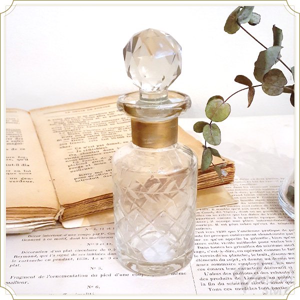 ガラスの香水瓶 60ml アンティーク インテリア artipur COTTAGE