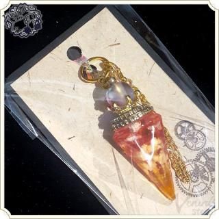 ペンデュラム　チャーム　ゴールド