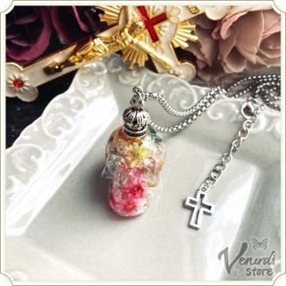 <img class='new_mark_img1' src='https://img.shop-pro.jp/img/new/icons21.gif' style='border:none;display:inline;margin:0px;padding:0px;width:auto;' />botanical skull necklace