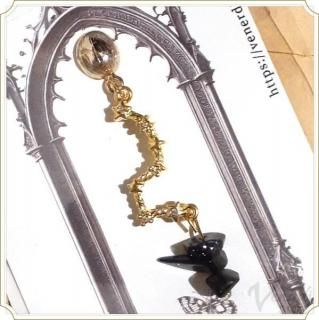<img class='new_mark_img1' src='https://img.shop-pro.jp/img/new/icons14.gif' style='border:none;display:inline;margin:0px;padding:0px;width:auto;' />キラキラ 北斗七星 イヤーカフ/マグピ