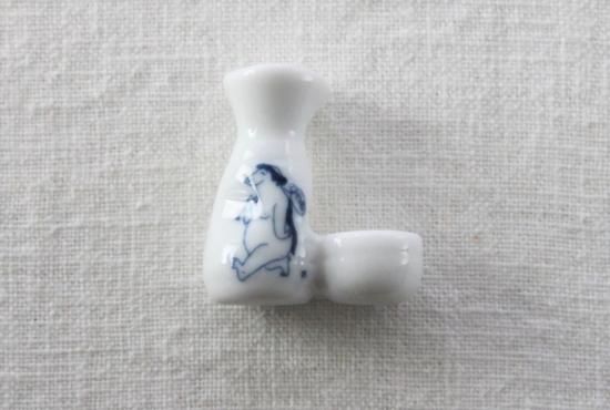 HO259 箸置き／酒器（青×白）・お猪口と徳利とかっぱ - komaco table