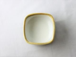 WB924　小鉢／四角（白×黄土）・丹波焼