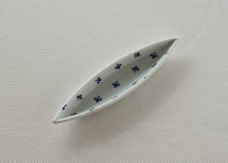 WP189　和風皿／舟型（白×青）