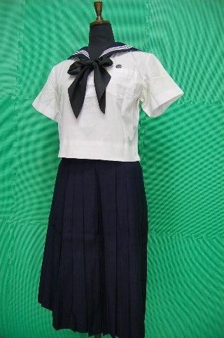 実践女子学園 夏冬服 校章つき 制服買取 専門店 摩天楼 実践女子学園 夏冬服 校章つき 制服買取 専門店 摩天楼
